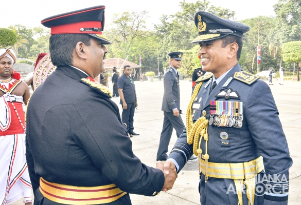 GRADUATION
CEREMONY OF NO.17 DEFENCE SERVICES COMMAND AND STAFF COURSE
