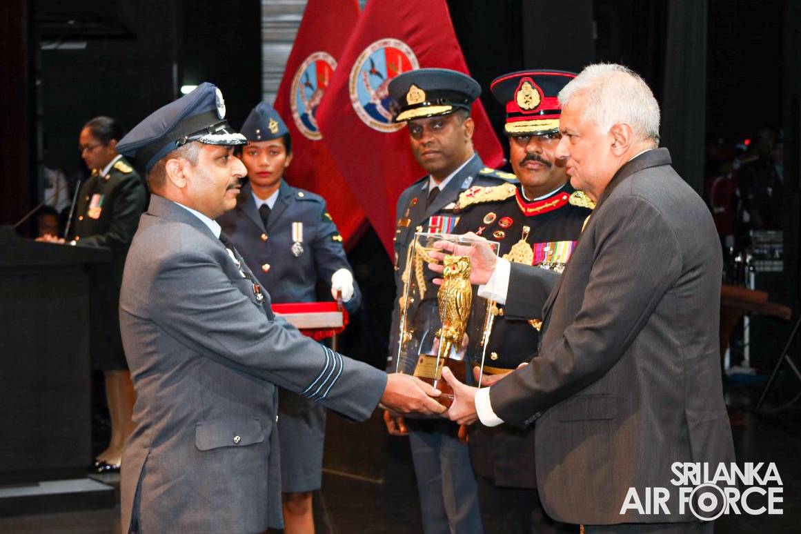 GRADUATION
CEREMONY OF NO.17 DEFENCE SERVICES COMMAND AND STAFF COURSE