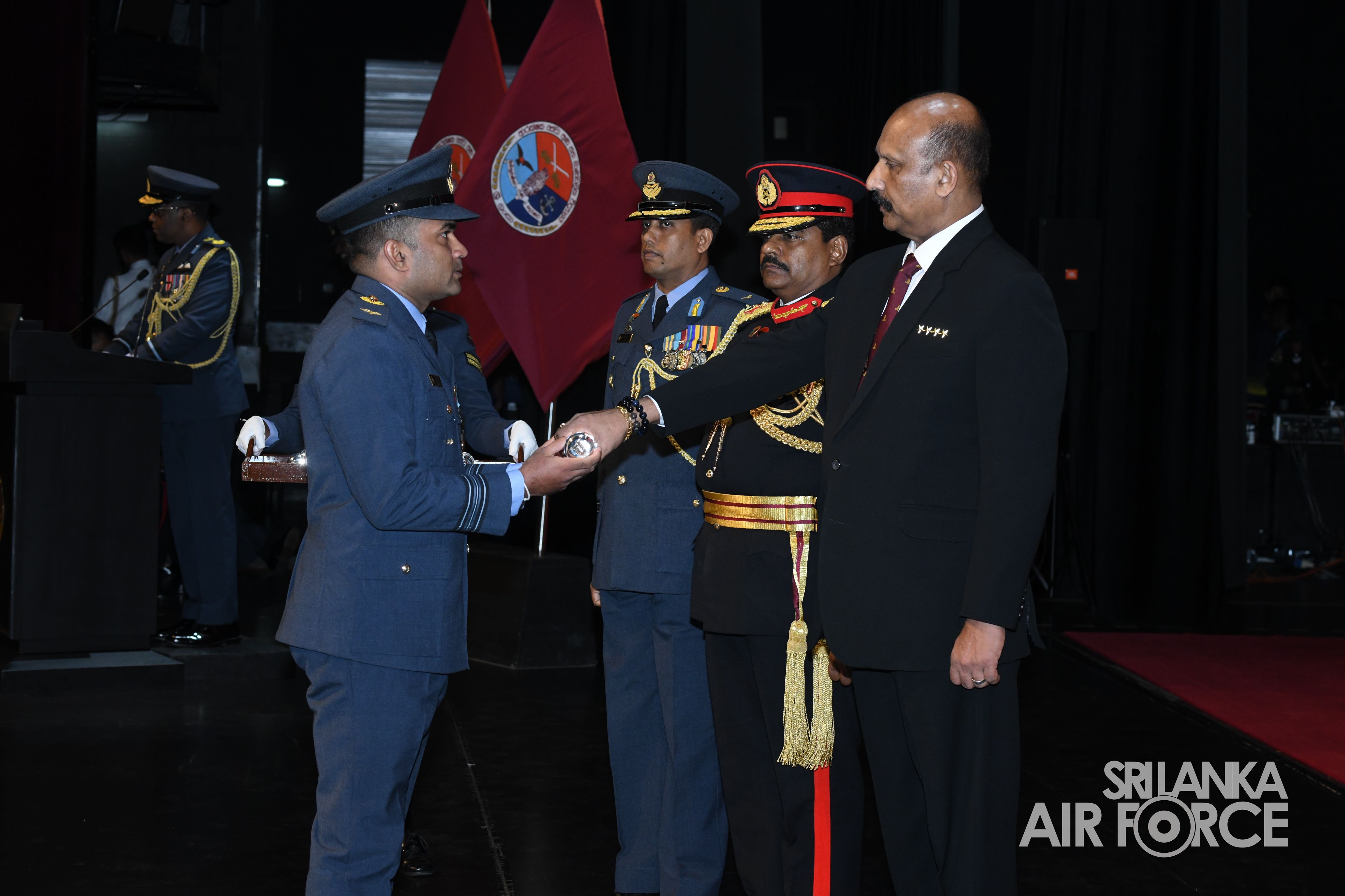 GRADUATION
CEREMONY OF NO.17 DEFENCE SERVICES COMMAND AND STAFF COURSE