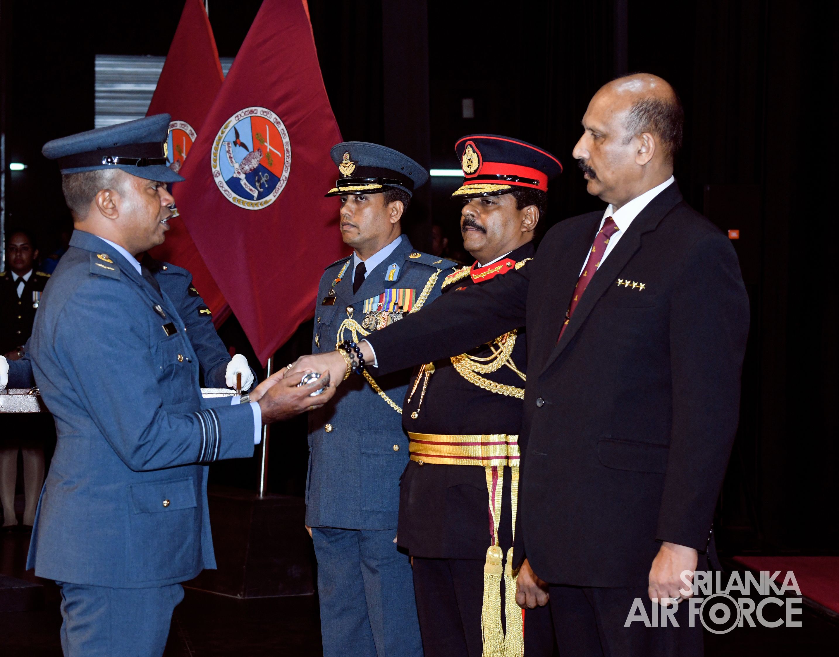 GRADUATION
CEREMONY OF NO.17 DEFENCE SERVICES COMMAND AND STAFF COURSE