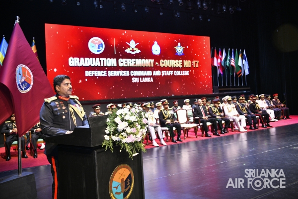 GRADUATION
CEREMONY OF NO.17 DEFENCE SERVICES COMMAND AND STAFF COURSE