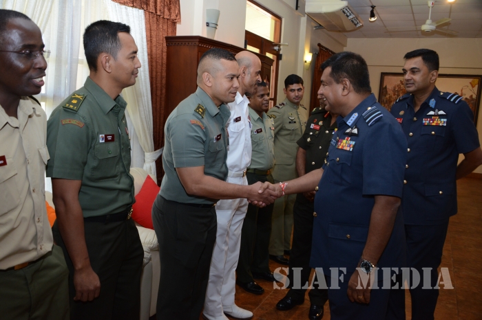 Commander of the Air Force Addresses the Course No. 9 of Dscsc