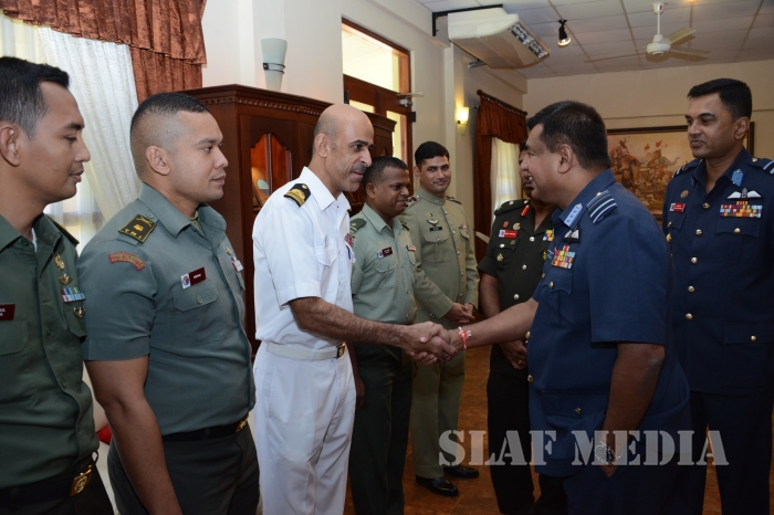 Commander of the Air Force Addresses the Course No. 9 of Dscsc