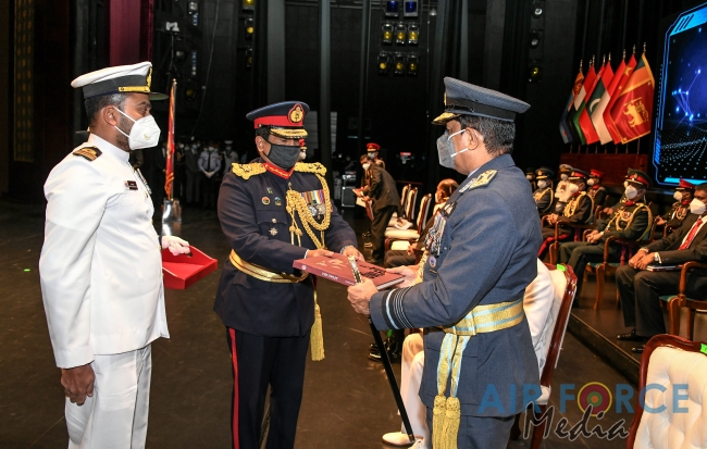27 SLAF OFFICERS GRADUATE FROM DEFENCE SERVICES COMMAND AND STAFF COLLEGE