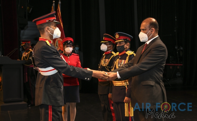 27 SLAF OFFICERS GRADUATE FROM DEFENCE SERVICES COMMAND AND STAFF COLLEGE