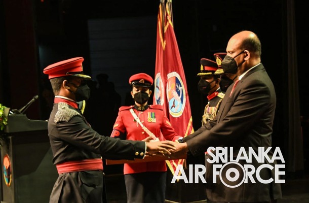 NO 15 DEFENCE SERVICES COMMAND AND STAFF COURSE GRADUATION HELD AT THE NELUM POKUNA THEATRE