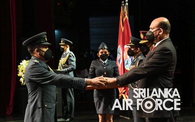 NO 15 DEFENCE SERVICES COMMAND AND STAFF COURSE GRADUATION HELD AT THE NELUM POKUNA THEATRE