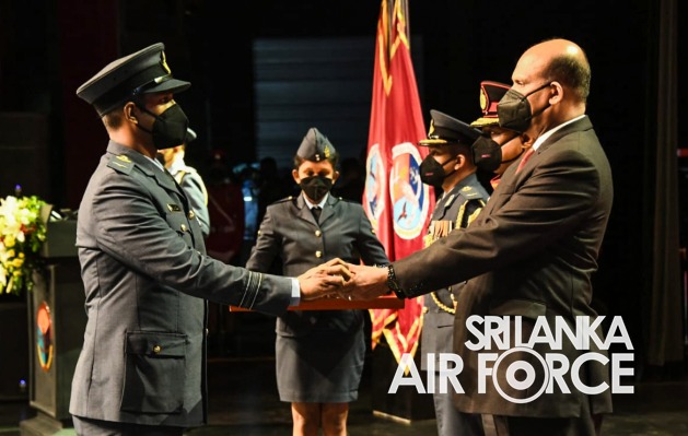 NO 15 DEFENCE SERVICES COMMAND AND STAFF COURSE GRADUATION HELD AT THE NELUM POKUNA THEATRE