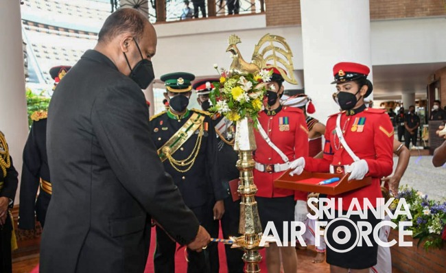 NO 15 DEFENCE SERVICES COMMAND AND STAFF COURSE GRADUATION HELD AT THE NELUM POKUNA THEATRE