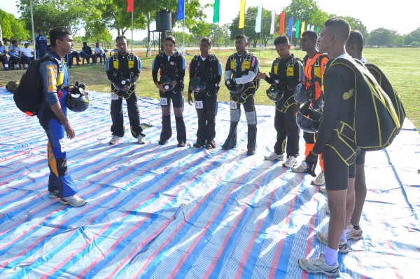 3rd Defence
Services Parachuting Championship 2014 - SLAF Drop Zone Ampara