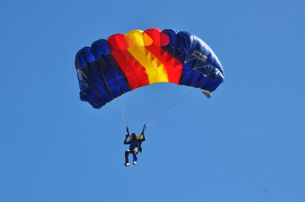 3rd Defence
Services Parachuting Championship 2014 - SLAF Drop Zone Ampara