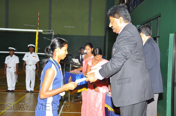 ආරක්ෂක සේවා අත් පන්දු ශූරතාවය ගුවන් හමුදාවට