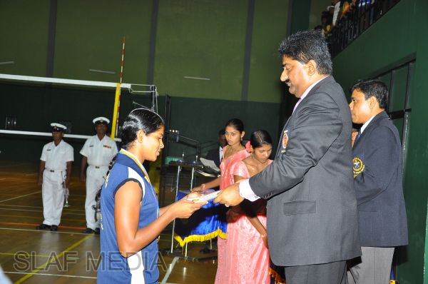 ආරක්ෂක සේවා අත් පන්දු ශූරතාවය ගුවන් හමුදාවට