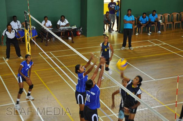 ආරක්ෂක සේවා අත් පන්දු ශූරතාවය ගුවන් හමුදාවට
