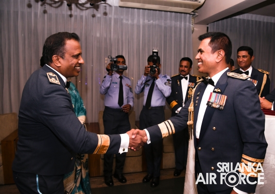 AIR
VICE MARSHAL OANS FERNANDO BIDS ADIEU TO THE SRI LANKA AIR
FORCE