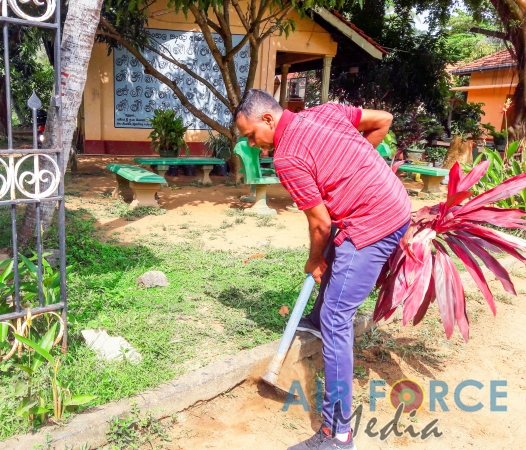 E&TE WING AT SLAF BASE RATMALANA CELEBRATES 32ND
ANNIVERSARY