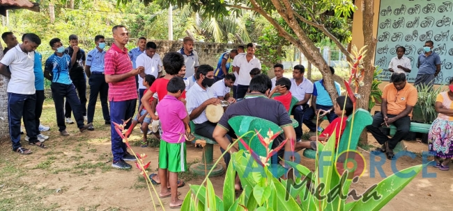 E&TE WING AT SLAF BASE RATMALANA CELEBRATES 32ND
ANNIVERSARY