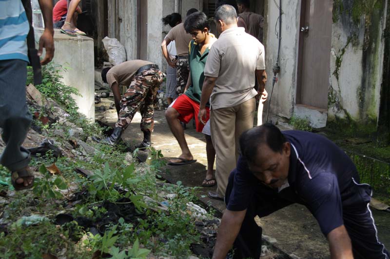 ඩෙංගු උවදුර මුළුමනින්ම තුරන් කිරීම සදහා ගුවන් හමුදාවේ දායකත්වය