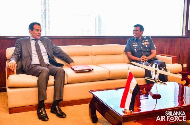 AMBASSADOR
OF THE ARAB REPUBLIC OF EGYPT TO SRI LANKA CALLS ON THE COMMANDER