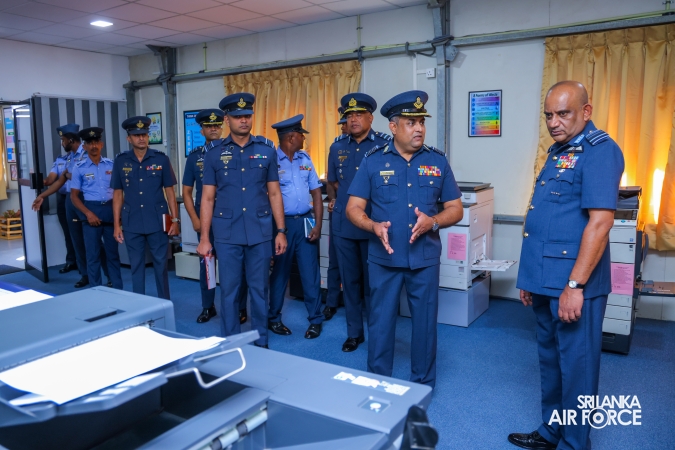 COMMANDER’S INSPECTION AT SLAF TRADE TRAINING SCHOOL EKALA