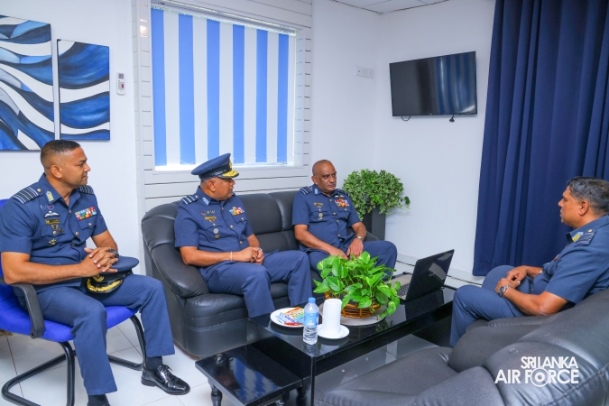 COMMANDER’S INSPECTION AT SLAF TRADE TRAINING SCHOOL EKALA