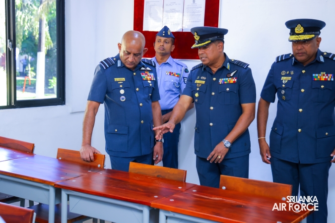 COMMANDER’S INSPECTION AT SLAF TRADE TRAINING SCHOOL EKALA