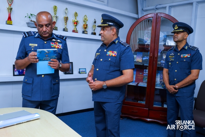 COMMANDER’S INSPECTION AT SLAF TRADE TRAINING SCHOOL EKALA