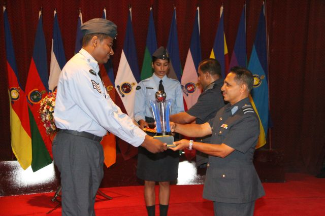 excellence_award_2010