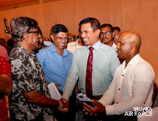 COMMANDER
ADDRESSES ANNUAL GENERAL MEETING OF SLAF EX-SERVICEMEN ASSOCIATION
