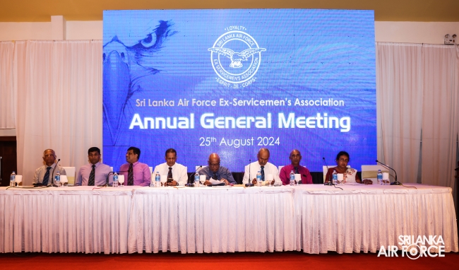 COMMANDER
ADDRESSES ANNUAL GENERAL MEETING OF SLAF EX-SERVICEMEN ASSOCIATION
