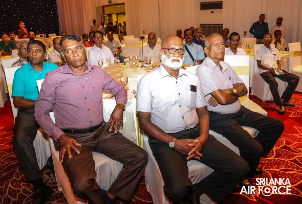 COMMANDER
ADDRESSES ANNUAL GENERAL MEETING OF SLAF EX-SERVICEMEN ASSOCIATION