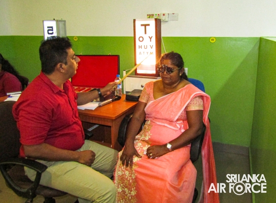 EYE CLINIC AND READING GLASSES DONATION BY SLAF STATION
WEERAWILA