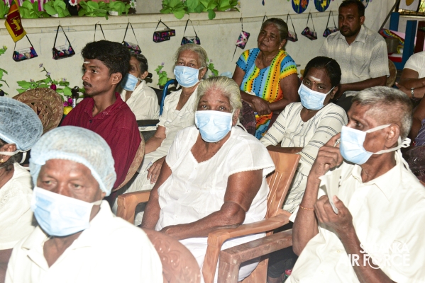 SLAF'S
GIFT OF SIGHT BY INTRAOCULAR LENS TRANSPLANTS FOR THE UNDERPRIVILEGED