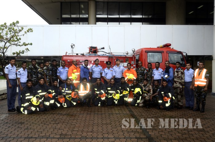 SLAF Assists to Conduct Fire Drill at Bank of Ceylon