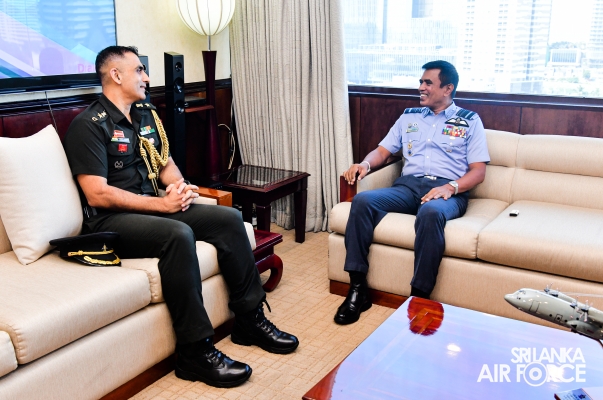 ASSISTANT DEFENCE ADVISOR AT INDIAN HIGH COMMISSION IN SRI LANKA MAKES FAREWELL CALL ON THE COMMANDER