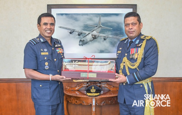 AIR VICE MARSHAL T A D R SENANAYAKE BIDS ADIEU TO THE
SRI LANKA AIR FORCE