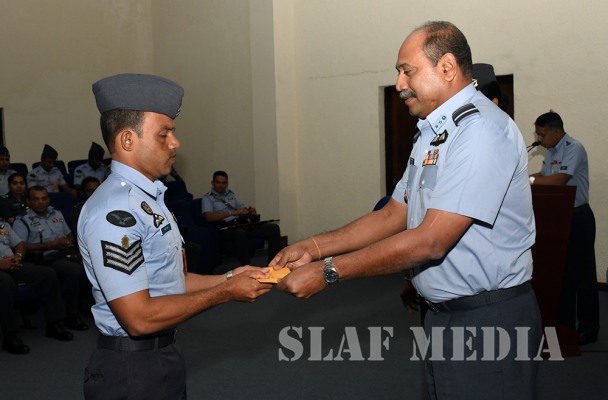 SLAF Felicitates its Angampora Display Team