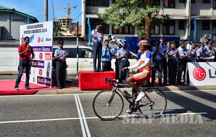 Racing to the Finish Line “Guwan Hamuda Papedi Sawariya 2016”