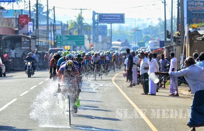 Racing to the Finish Line “Guwan Hamuda Papedi Sawariya 2016”