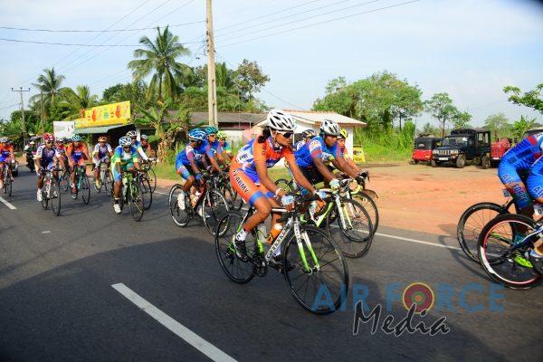 SLAF Wins '20th Guwan Hamuda Papedi Sawariya'