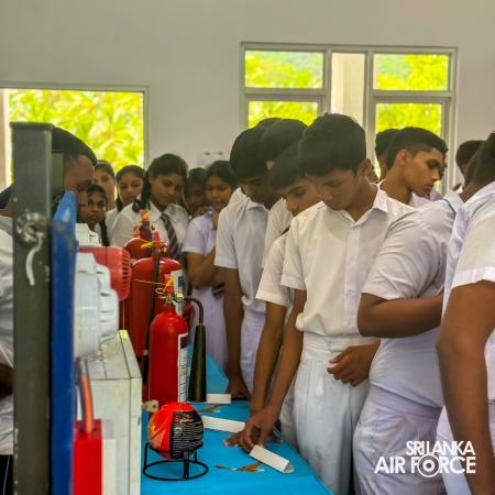 SLAF FIRE SERVICE DEMONSTRATES OPERATIONAL EXCELLENCE AT ‘MECHNOVA 2025’ TECHNICAL EXHIBITION