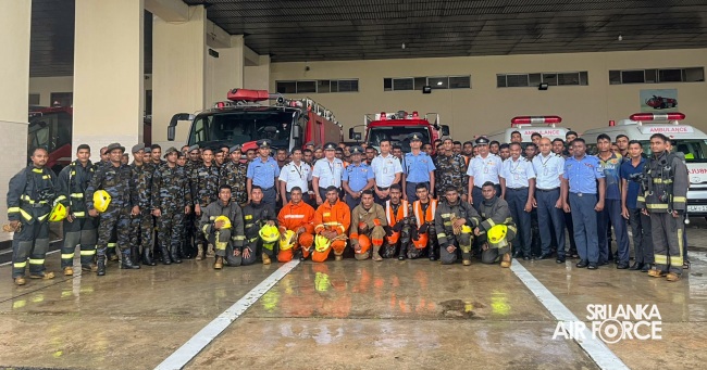 SLAF FIRE AND
RESCUE SERVICE SUCCESSFULLY CONDUCTED A AIRCRAFT FIRE DRILL AT THE
BANDARANAIKE INTERNATIONAL AIRPORT