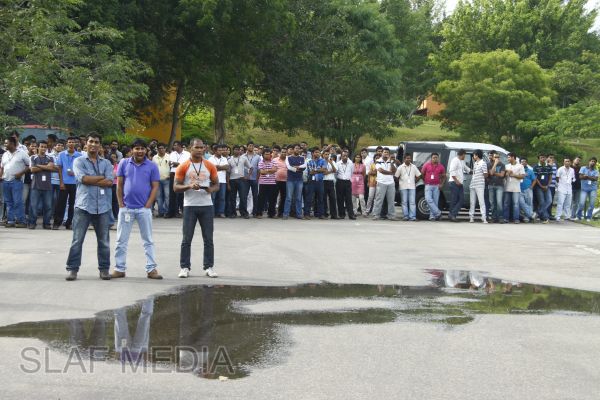 මිලේනියම් ඉන්ෆොර්මේෂන් ගොඩනැගිල්ලේදී ගිණි නිවීමේ හා ජීවිත ගලවා ගැනීමේ පුහුණු වැඩසටහන සාර්ථකව නිමකෙරේ
