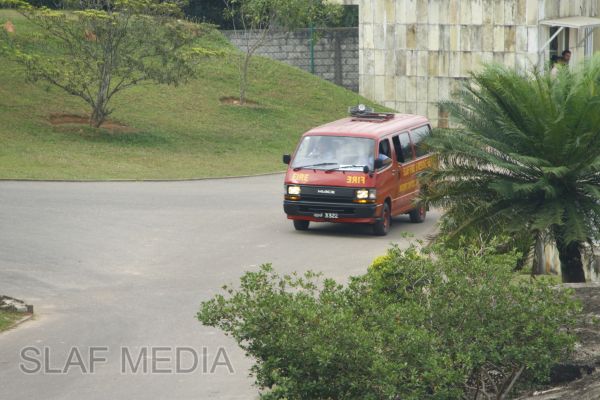 මිලේනියම් ඉන්ෆොර්මේෂන් ගොඩනැගිල්ලේදී ගිණි නිවීමේ හා ජීවිත ගලවා ගැනීමේ පුහුණු වැඩසටහන සාර්ථකව නිමකෙරේ