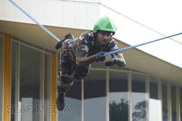 මිලේනියම් ඉන්ෆොර්මේෂන් ගොඩනැගිල්ලේදී ගිණි නිවීමේ හා ජීවිත ගලවා ගැනීමේ පුහුණු වැඩසටහන සාර්ථකව නිමකෙරේ