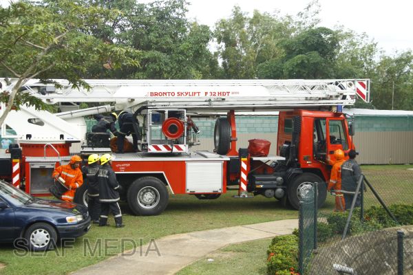 මිලේනියම් ඉන්ෆොර්මේෂන් ගොඩනැගිල්ලේදී ගිණි නිවීමේ හා ජීවිත ගලවා ගැනීමේ පුහුණු වැඩසටහන සාර්ථකව නිමකෙරේ