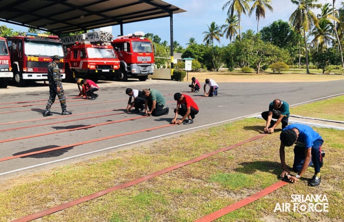 SLAF FIRE SCHOOL TRAINS COMMERCIAL BANK SECURITY OFFICERS ON FIRE AWARENESS