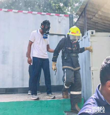 SLAF FIRE SCHOOL TRAINS COMMERCIAL BANK SECURITY OFFICERS ON FIRE AWARENESS