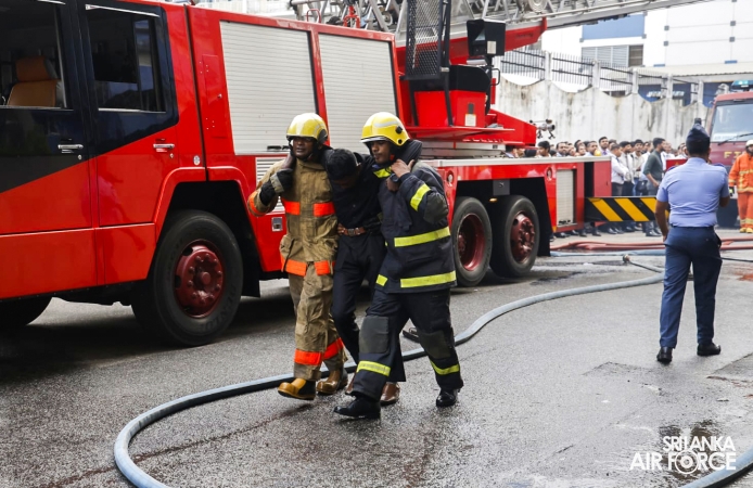 SLAF FIRE AND RESCUE UNIT CONDUCTS HIGH-RISE EMERGENCY DRILL IN COLOMBO