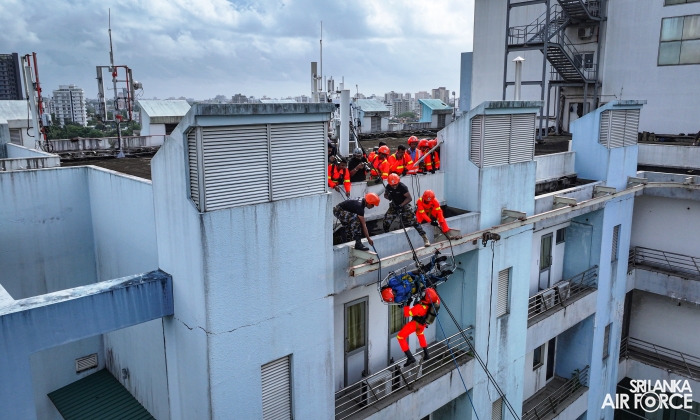SLAF FIRE SERVICE CONDUCTED EMERGENCY EVACUATION DRILL AT LANKA HOSPITALS CORPORATION PLC NARAHENPITA